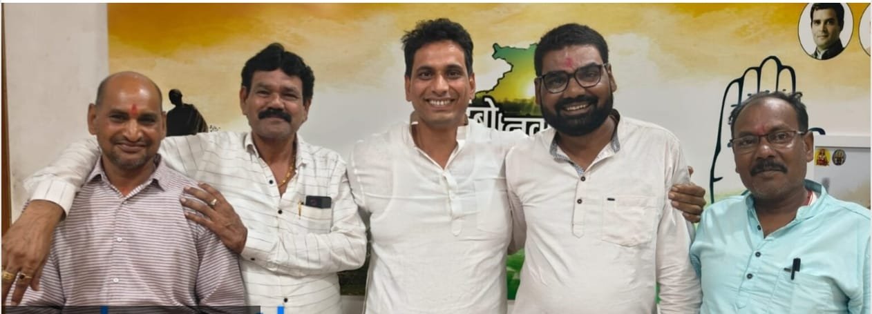 पाटन में बढ़ रही विधायक देवेंद्र यादव की सक्रियता, लगातार दौरों से तेज हुई राजनीतिक चर्चा