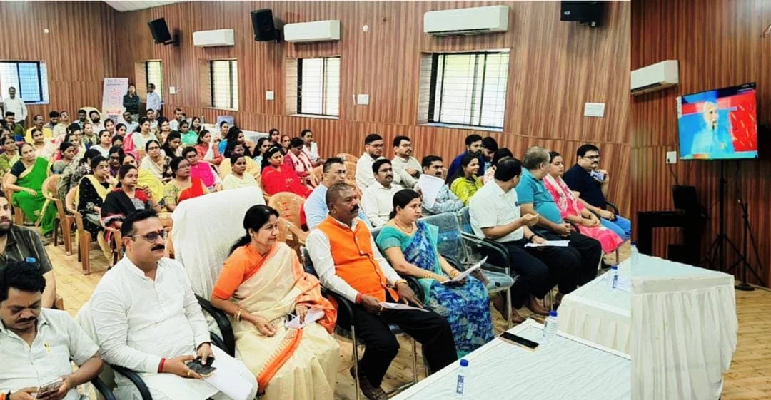 महापौर अलका बाघमार की मौजूदगी में वंदे मातरम् गायन का आयोजन