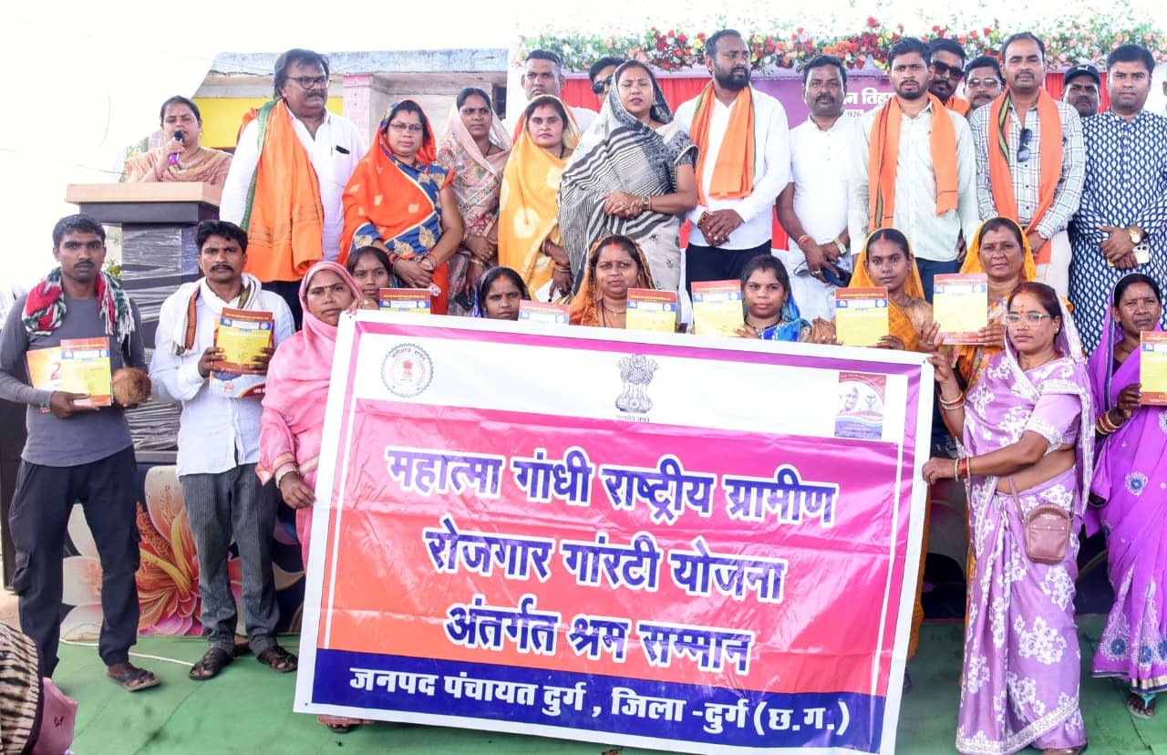 ग्राम पुरई में प्राप्त हुए 441 आवेदन, मौके पर 147 आवेदनों का हुआ निराकरण