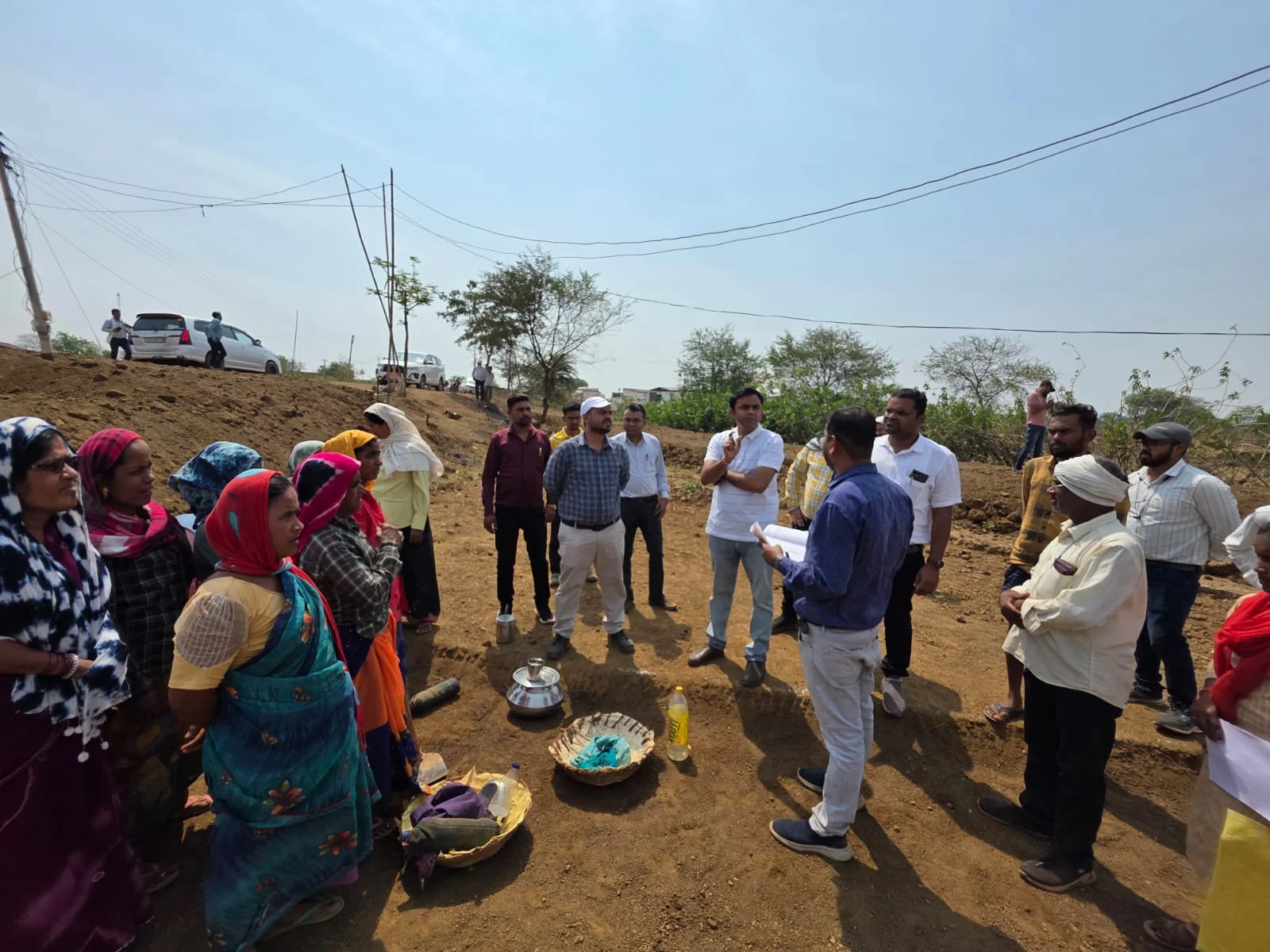 सीईओ जिला पंचायत दुर्ग ने ग्राम पंचायतों में निर्माण कार्यों का किया निरीक्षण