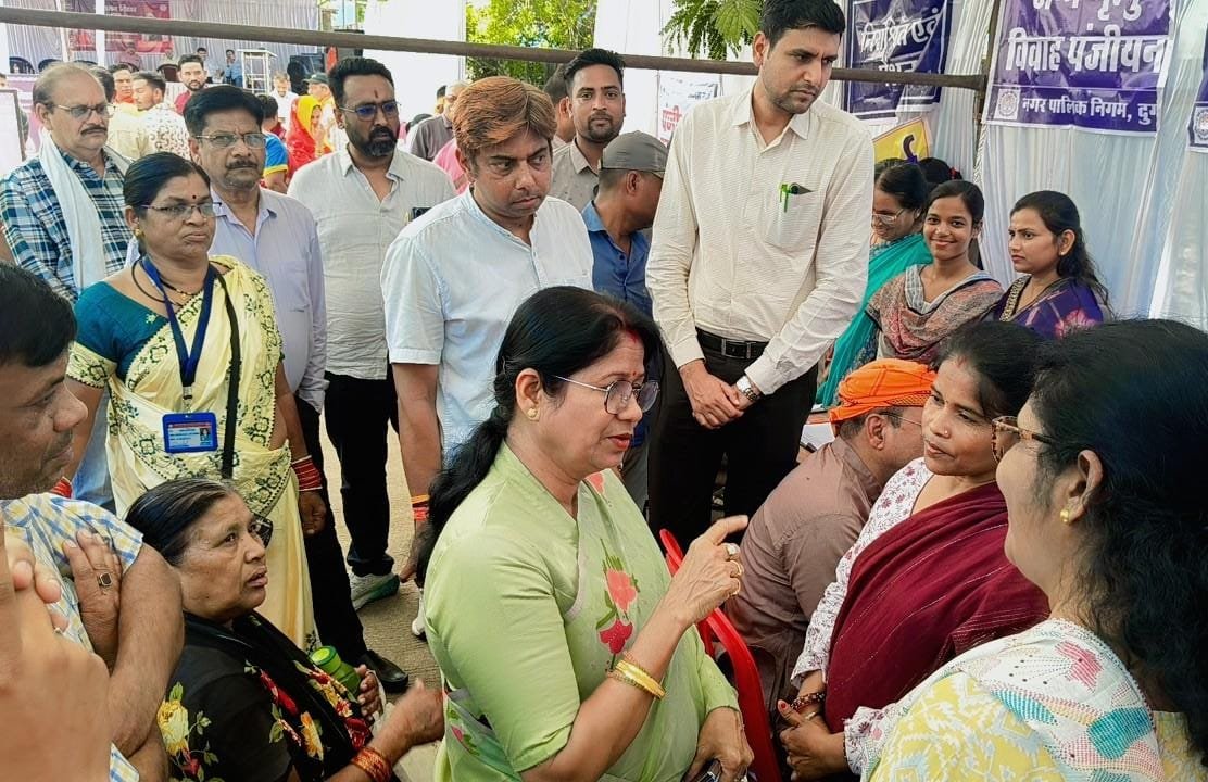 बिना बिल्डिंग परमिशन नए नल कनेक्शन नही देने एवं बहते हुए सार्वजनिक नलों को बंद करने के निर्देश