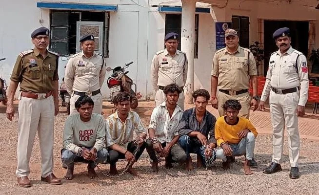 परघनी कार्यक्रम में विवाद ने लिया हिंसक रूप, चाकूबाजी में युवक की मौत