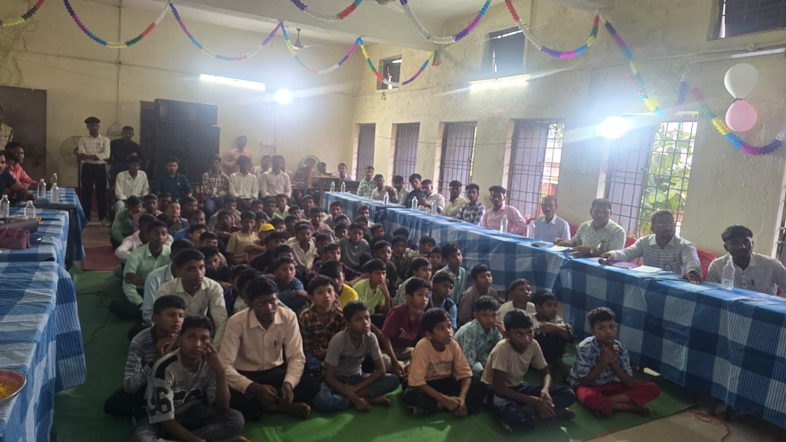 शासकीय पोस्ट मैट्रिक आदिवासी बालक छात्रावास अंबागढ़ चौकी में शपथ ग्रहण समारोह संपन्न