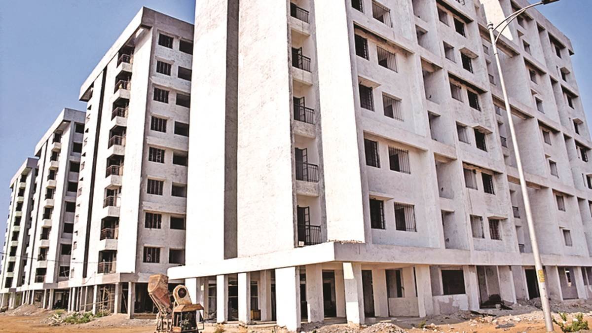 1000 करोड़ की टाउनशिप, फिर भी बच्चों के हिस्से आई वीरानी....