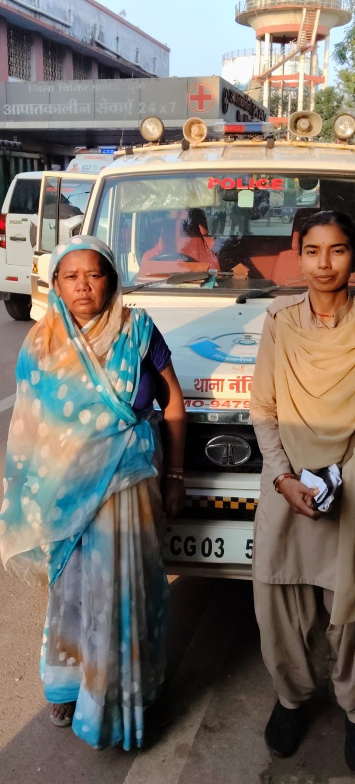 अवैध रूप से गांजा बिक्री करने की तैयारी कर रही महिला गिरफ्तार, 1.365 किलोग्राम मादक पदार्थ गांजा 68,600 रुपये कीमत का जप्त