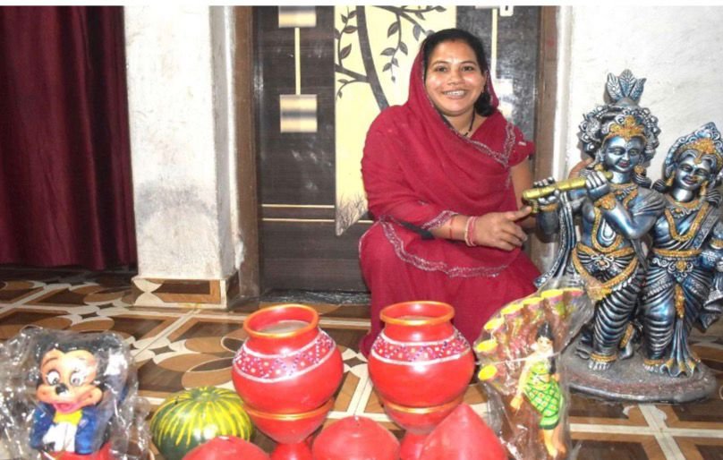 नंदनी के लिए मूर्तिकला बनी आमदनी की जरिया