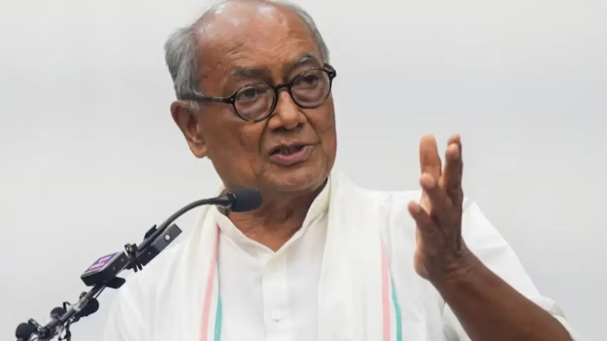 राम मंदिर चढ़ावा विवाद पर पूर्व सीएम दिग्विजय सिंह का बड़ा बयान। बोले- मेरे 1.11 लाख रुपये के दान का गलत इस्तेमाल हुआ, अब अयोध्या कोर्ट में मुकदमा दायर करूंगा।