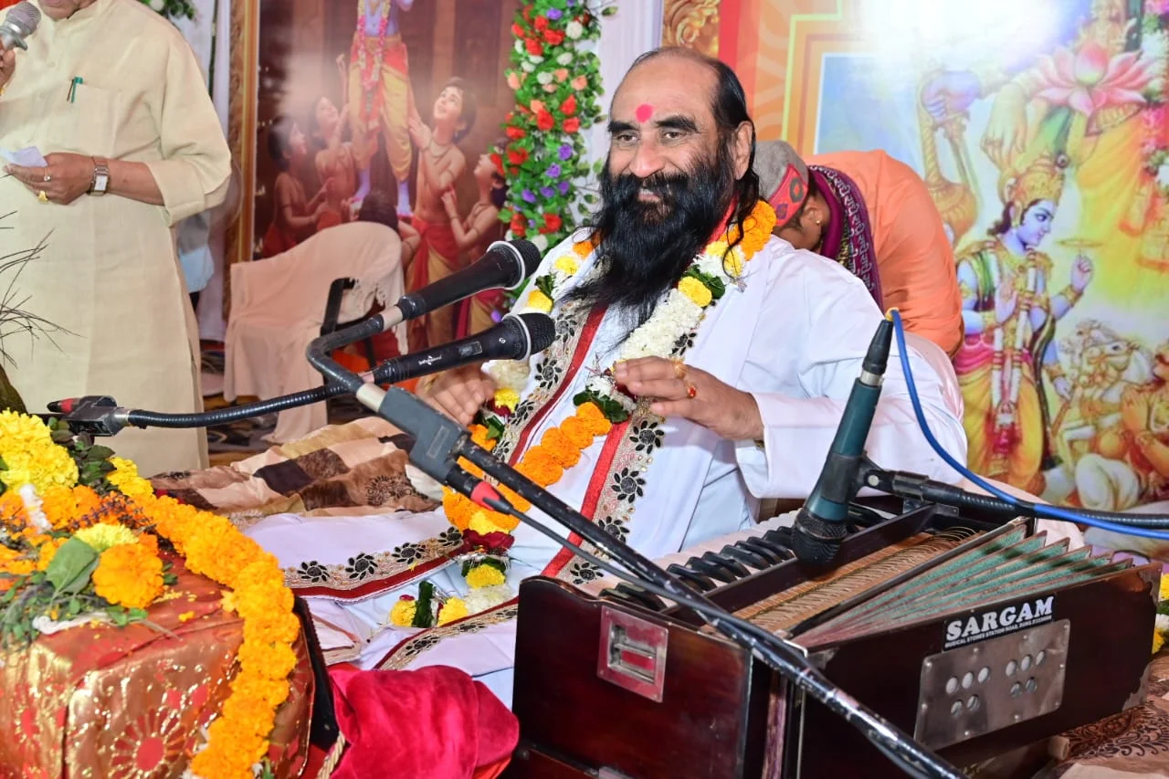 श्रीमद् भागवत कथा के श्रवण मात्र से दूर होते हैं समस्त कष्ट: संत निरंजन महाराज