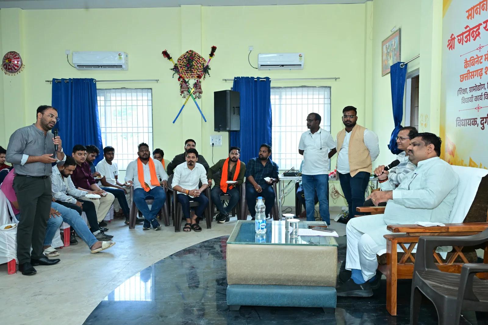 मंत्री गजेन्द्र यादव का युवाओं से संवाद, राजनीतिक एवं समसामयिक विषयों और सरकार के कामकाज पर हुई सार्थक चर्चा
