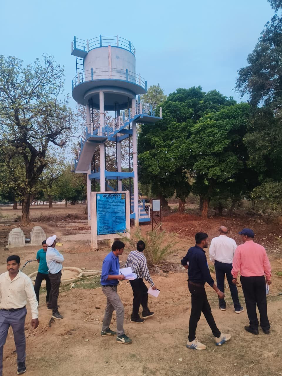 नारायणपुर के सबसे सुदूर 'लंका' गांव तक पहुंचा प्रशासन