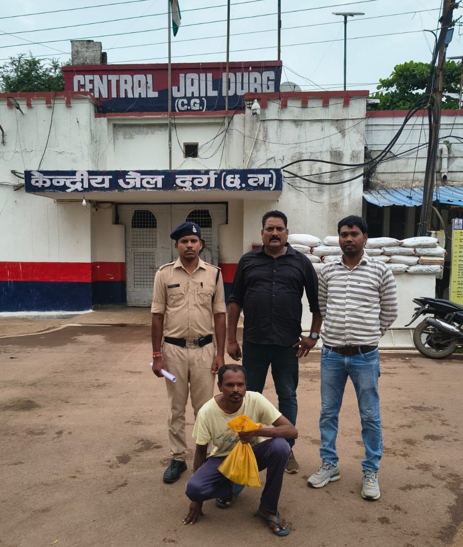 आबकारी विभाग ने 144 पाव देशी मदिरा और दोपहिया वाहन किए जब्त, 3 आरोपी हुए गिरफ्तार