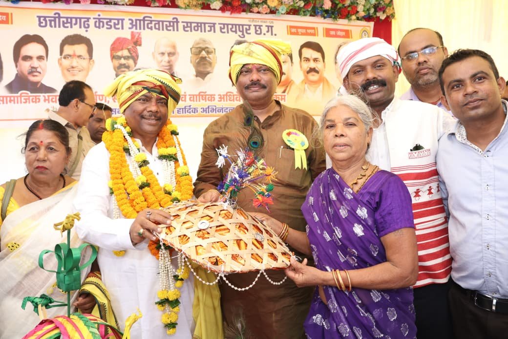 आदिवासी समाज के सशक्त नेतृत्व और शिक्षा से नए छत्तीसगढ़ का निर्माण हो रहा है : मंत्री श्री केदार कश्यप