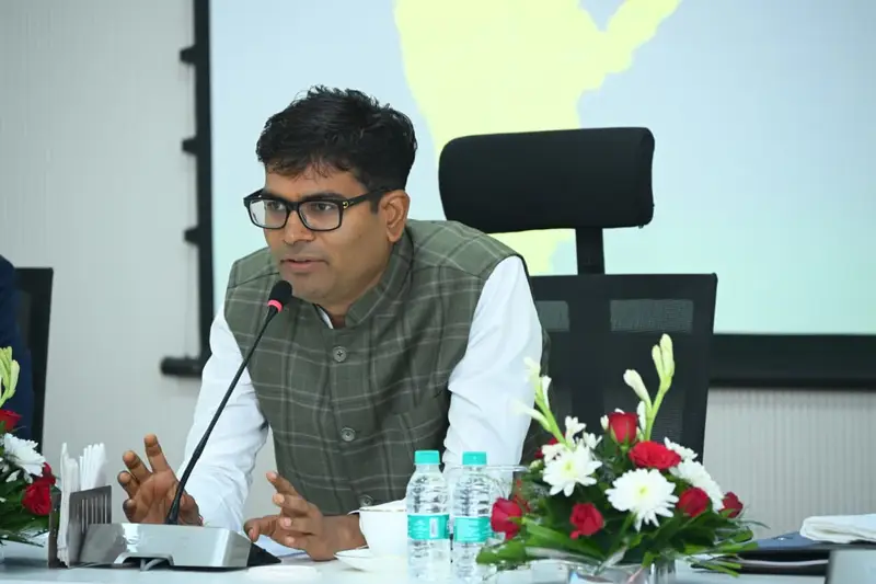 वित्त मंत्री ओपी चौधरी द्वारा प्रस्तुत छत्तीसगढ़ गृह निर्माण मंडल (संशोधन) विधेयक 2026 विधानसभा से पारित