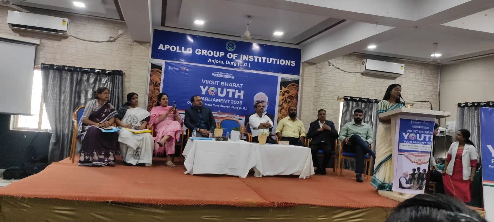 अपोलो महाविद्यालय में ‘विकसित भारत युवा संसद 2026’ का आयोजन, प्रतिभागियों ने रखे अपने विचार