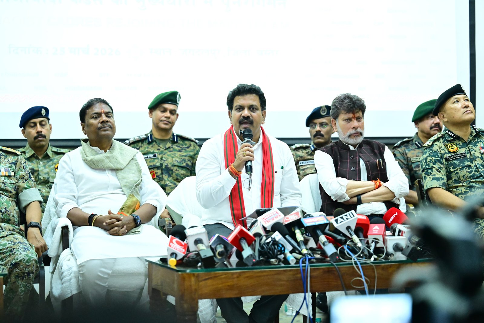 छत्तीसगढ़ 31 मार्च 2026 तक सशस्त्र नक्सलवाद से होगा पूर्णतः मुक्त - उपमुख्यमंत्री विजय शर्मा