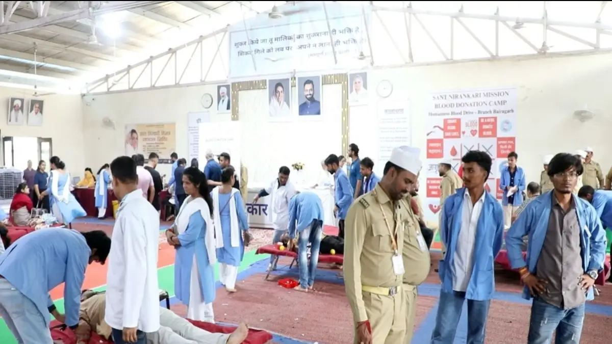 भोपाल में मेगा डोनेशन कैंप: 518 यूनिट ब्लड का कलेक्शन, लोगों ने बढ़-चढ़कर लिया हिस्सा