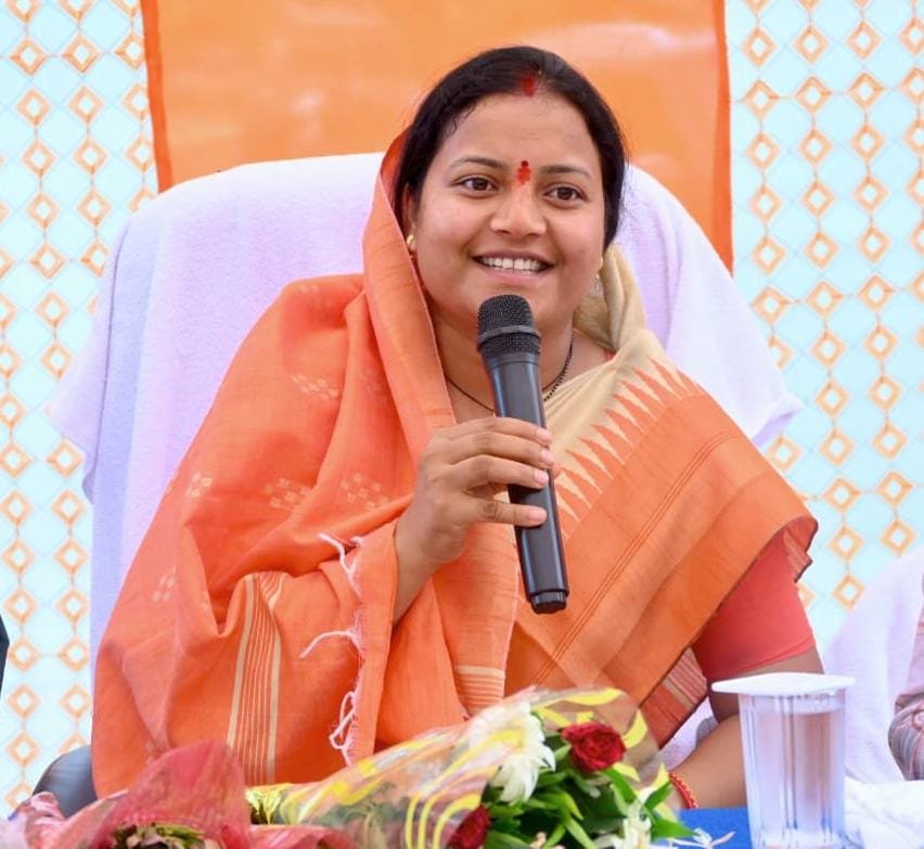 मंत्री  लक्ष्मी राजवाड़े के प्रयासों से छह परियोजना-सह-संसाधन केंद्रों के भवनों को मंजूरी