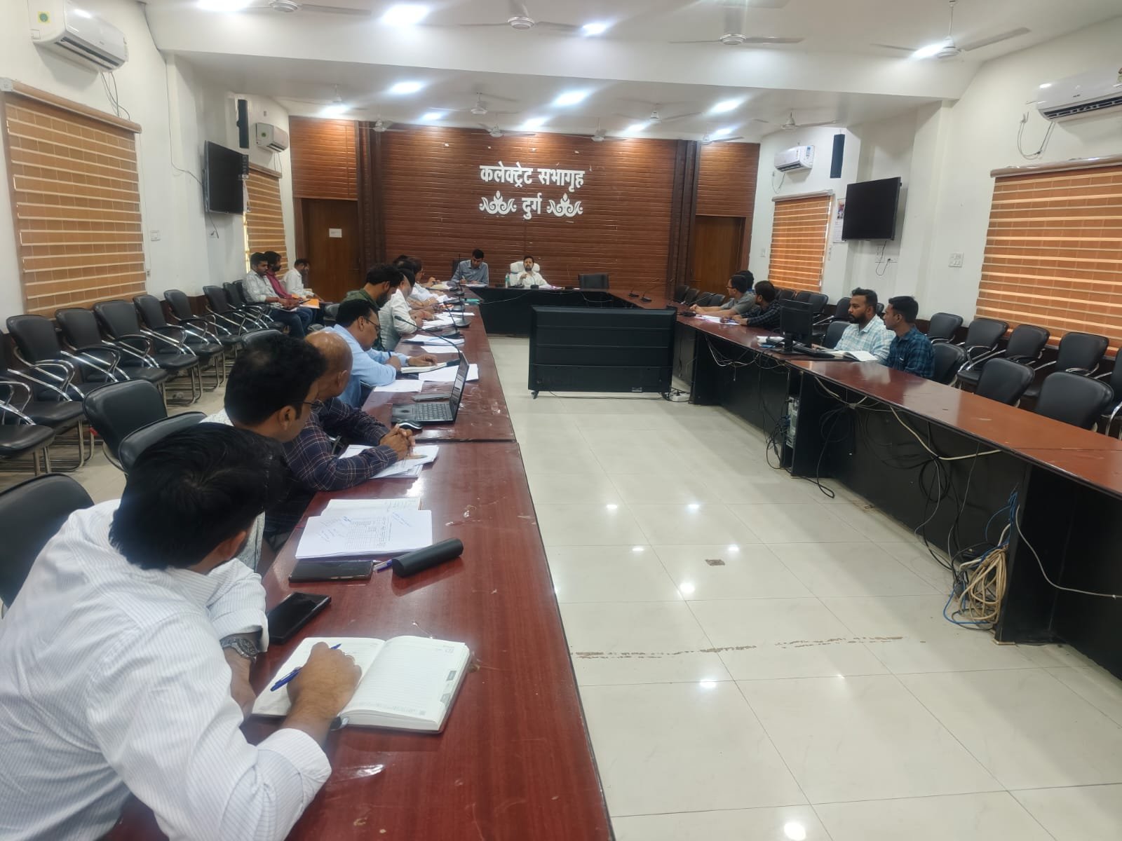 महापौर अलका बाघमार ने ली एमआईसी बैठक, कई महत्वपूर्ण प्रस्तावों पर हुई चर्चा